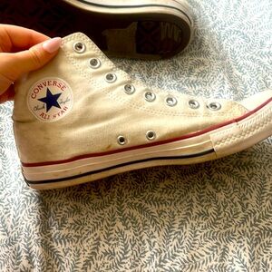 White converse